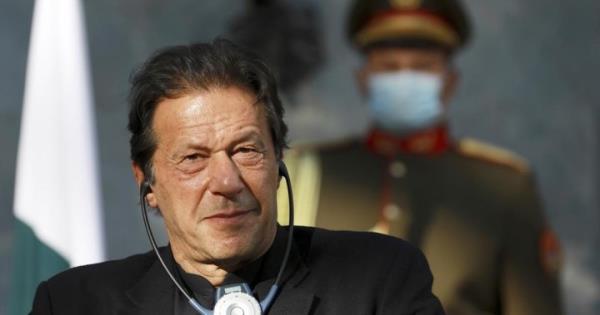 巴基斯坦前总理伊姆兰·汗质疑被剥夺公职资格 