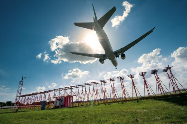 希思罗机场-CMA要求航空监管机构再次审视价格上限 