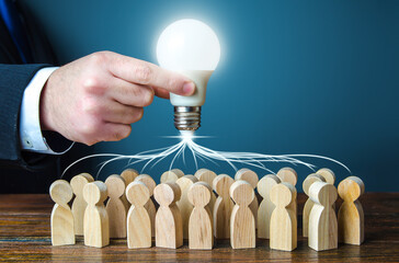 乒乓球旋球怎么接和发？