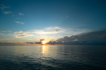 李宁乒乓球短袖国旗开胶怎么搞