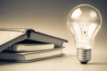 李宁乒乓球短袖国旗开胶怎么搞